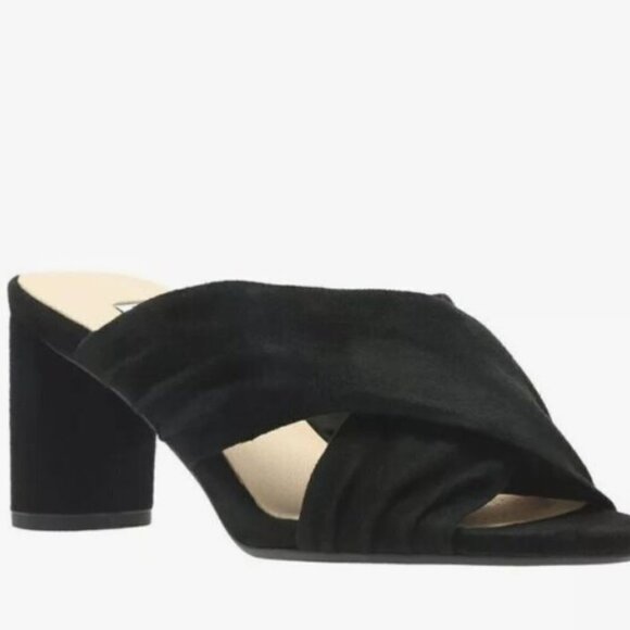 EUC Clark's Amali Primrose Black Suede Sandals Size 8-8.5 - Picture 1 of 7